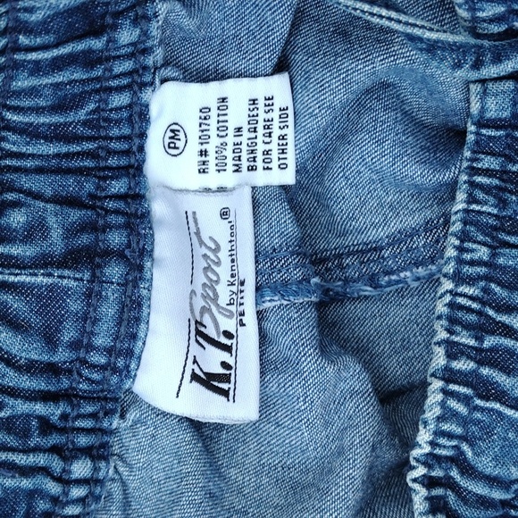 Capris - Picture 7 of 7